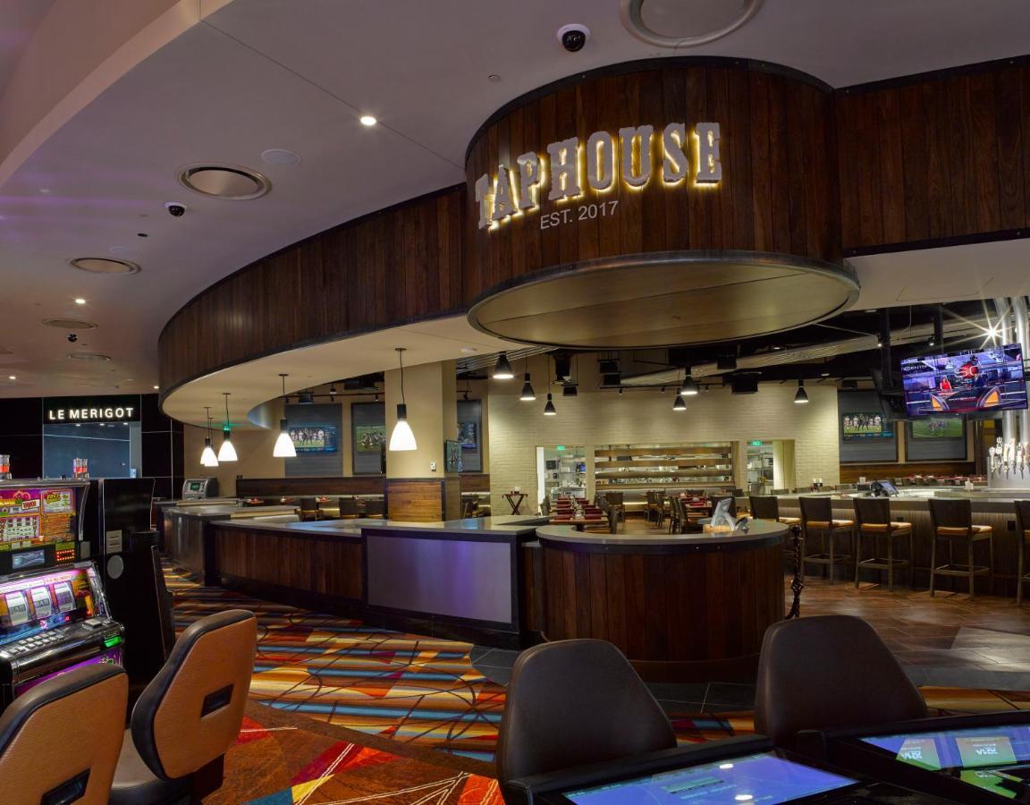Bally'S Evansville Casino & Hotel Extérieur photo
